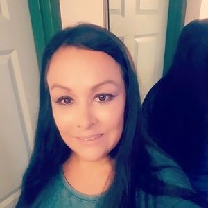 Meet your Posher, Justine